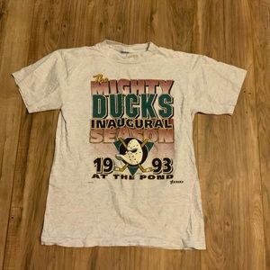1993 Vintage Mighty Ducks shirt